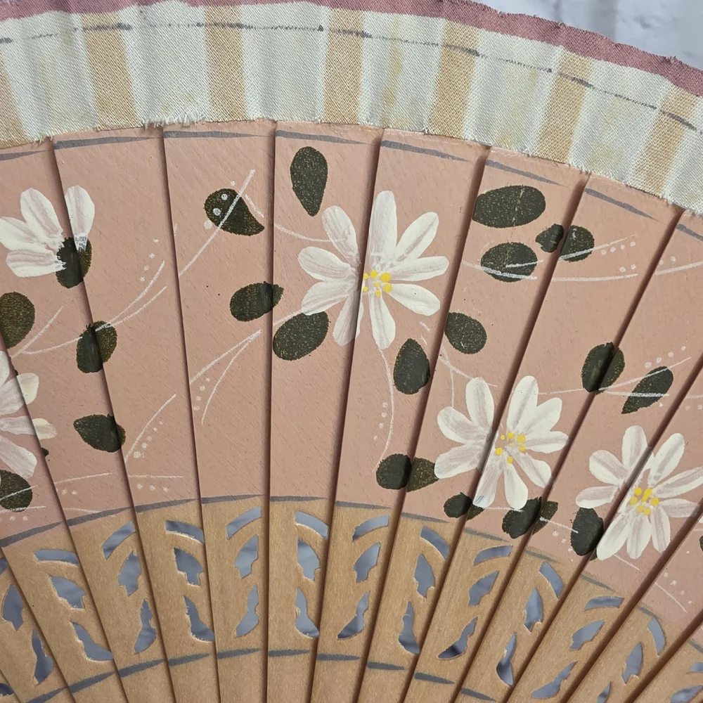 Floral Handheld Fan - Pink and Tan - Picture 3 of 10